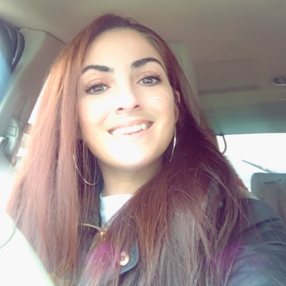 Meet your Posher, Angela